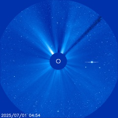 Images of the solar corona