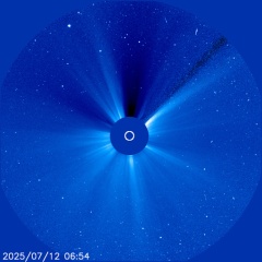 Images of the solar corona